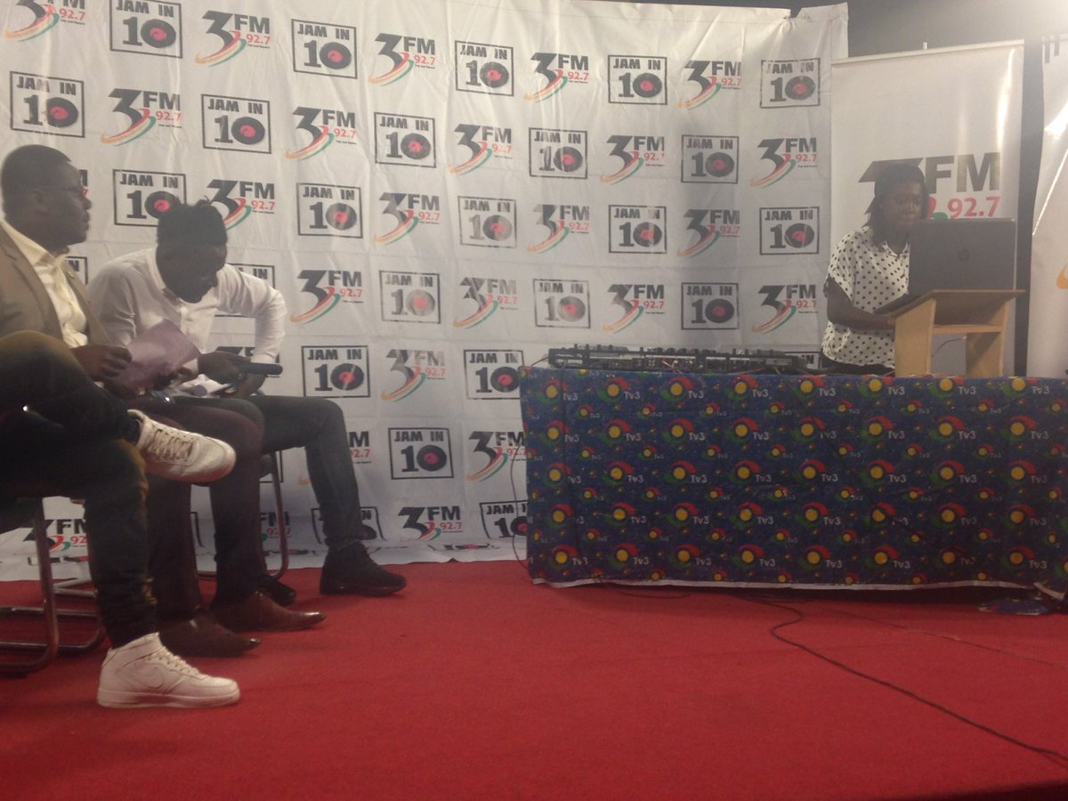 3fm927's tweet photo. [PHOTO] The DJs taking turns to show what they've got. 

#JamIn10 Auditions
#3FM927 https://t.co/Jic9XyL10L