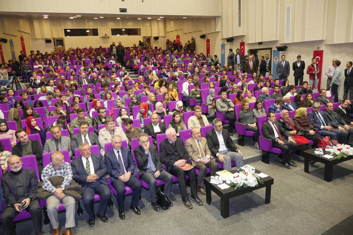 ofgumrukcuoglu's tweet photo. "Trabzon'un Fethi ve Fethin Tarihi Meselesi" konulu panele katıldık. https://t.co/USqW6mNrzb