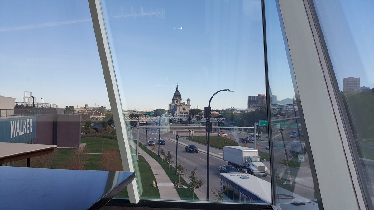 Brenda_Probasco's tweet photo. I am loving this staff meeting location! https://t.co/75a9lRKEPG