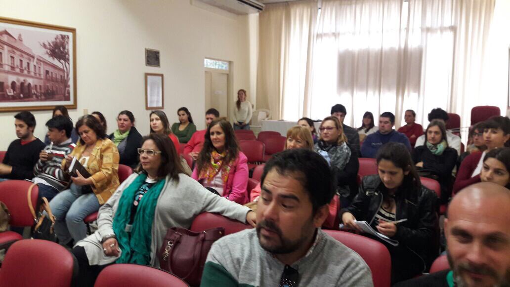 CalidadTur_ER's tweet photo. Jornada de trabajo en #ConcepciónDelUruguay #Taller de #Turismoaccesible #CalidadTurísticaER #MejoraContinuaER https://t.co/vaug8P5mcb