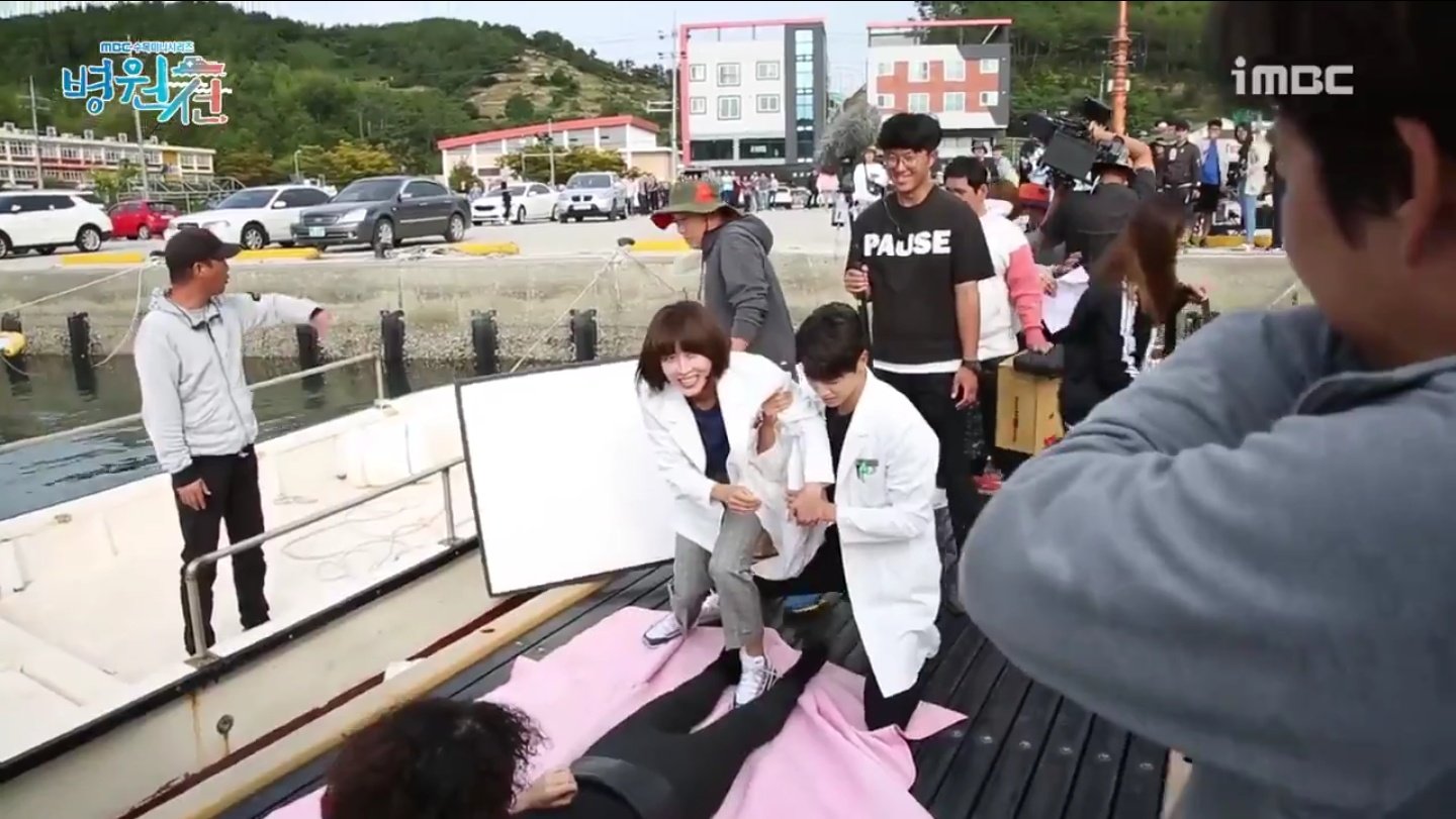 DL310xGU8AA65pu.jpg:large