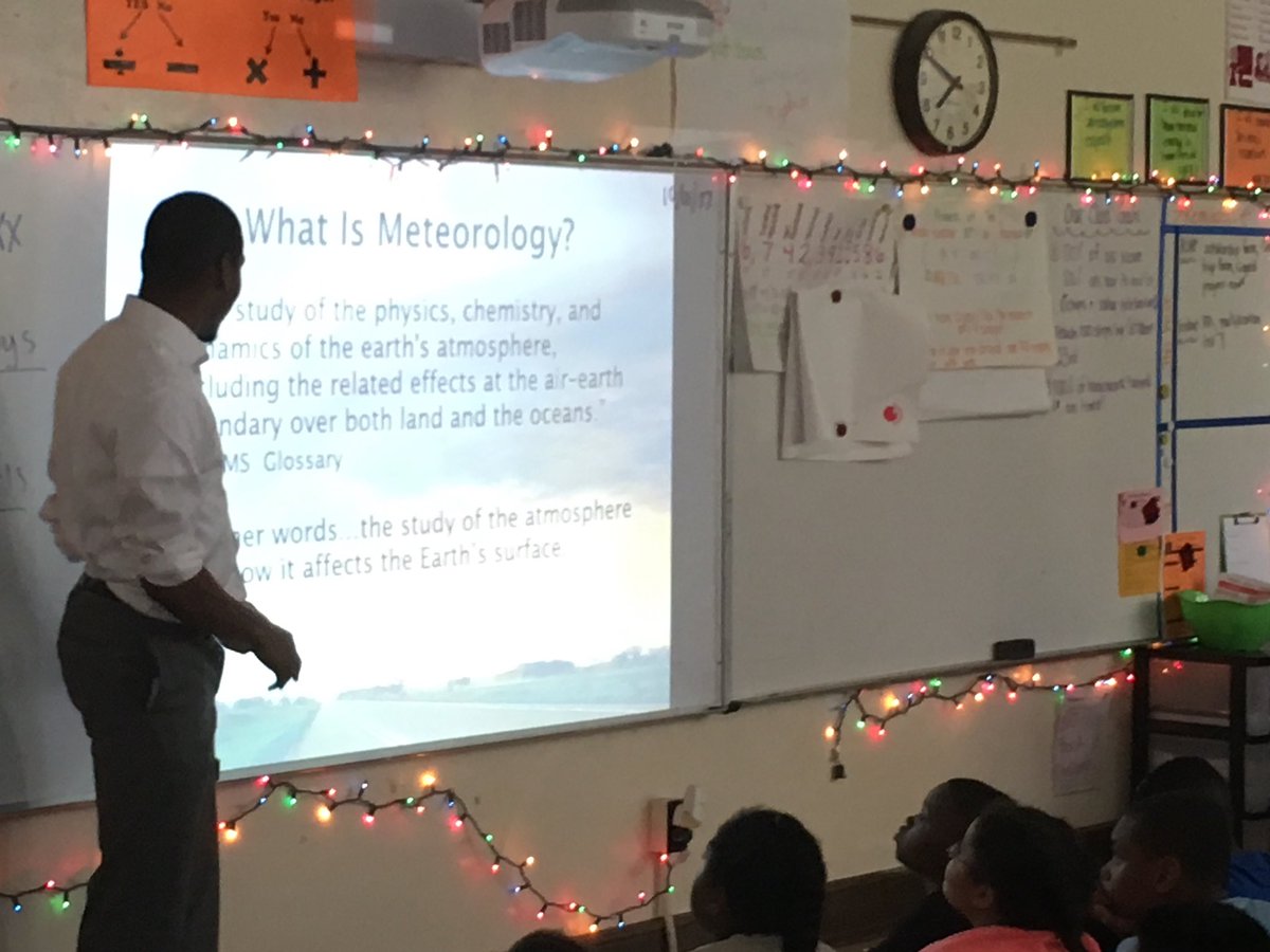 ConeCougars's tweet photo. Thank you @tkweather for teaching our 5th graders about weather today! #coneelem @wfmyweather https://t.co/Q8fWdvhls6
