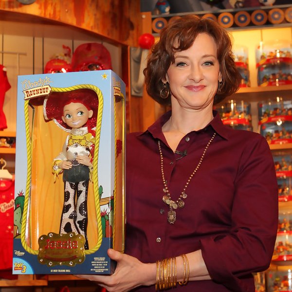 Happy 55th Birthday to Joan Cusack! 