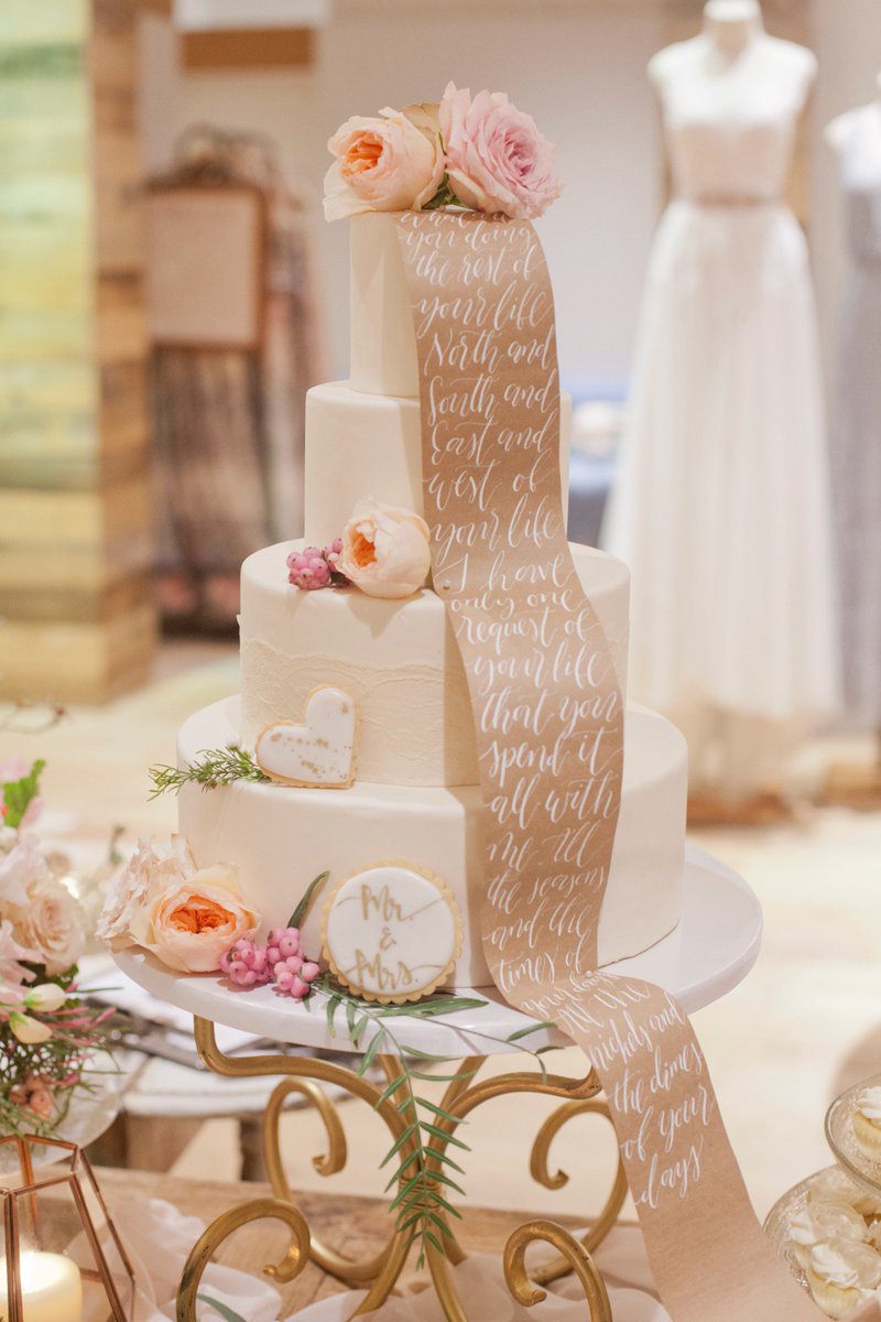 SweetCheeksBkCo's tweet photo. bridal pop-up w decor, style, florals and fixings! @BHLDN @lunaphoto @anthropolgie @adrorationsinc @fourthingspaper https://t.co/kCacJmJgjF