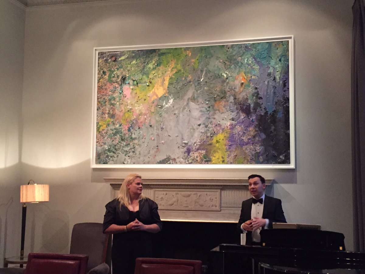 OliLuscombe's tweet photo. Our Opera singer and Pianist @theArtsClub this evening for the @basware @procurious_ #CPOroundtable dinner https://t.co/bQQHamaetY