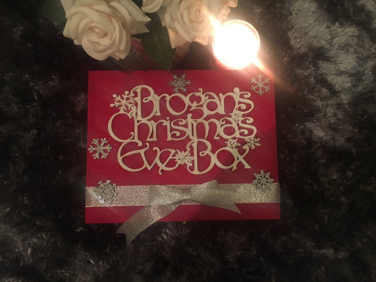 BespokeBoux's tweet image. Handmade &amp;amp; personalised Christmas Eve Boxes 🎁🎄✨#christmasevebox #christmaseveboxes #handmade #personalised #wooden #christmasshop