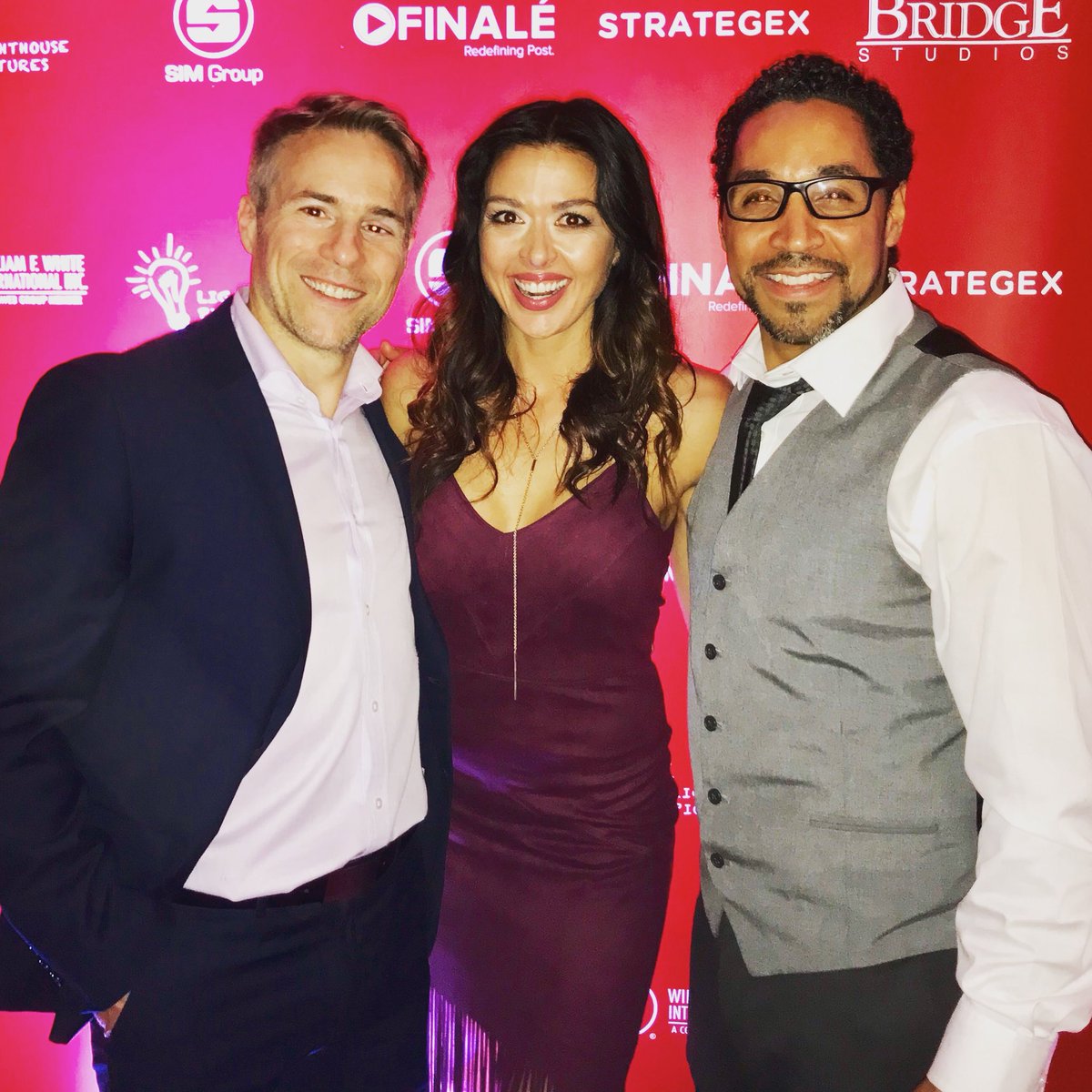 Troy Mundle tweet media