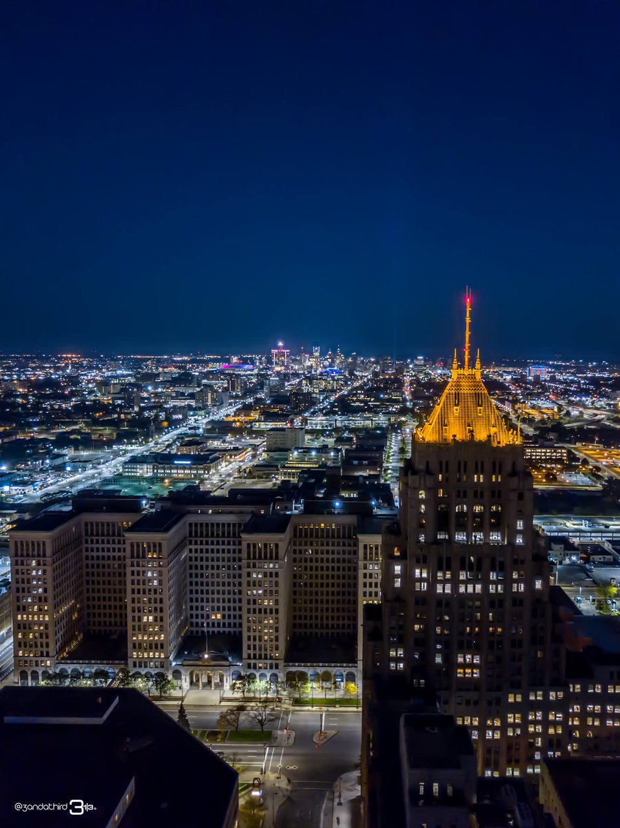 The Fisher Building On Twitter A Nighttime Shot Of The Beautiful Fisher Building In Detroit By Nadir Ali Follow Him For More Of His Work Https T Co Phqdx6wvil Https T Co Rrjky474af