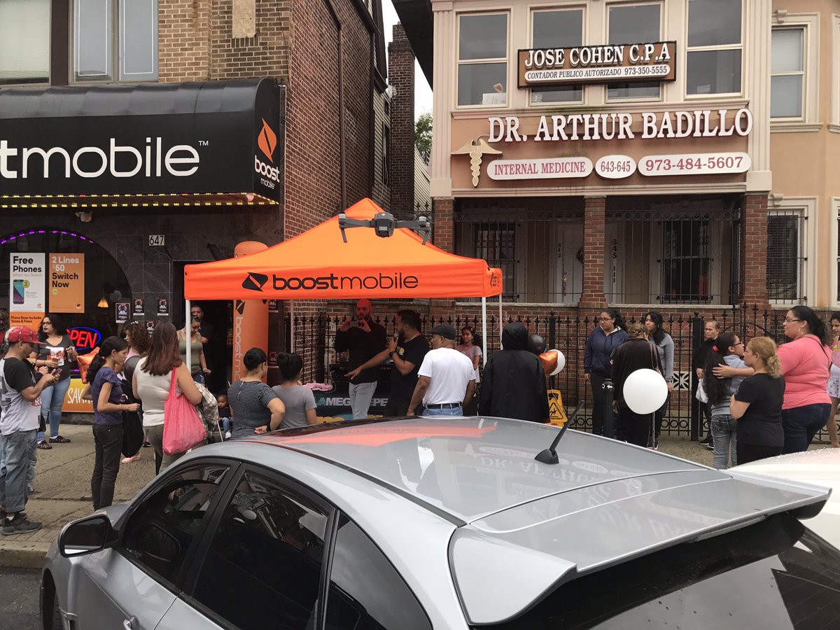 Brick647's tweet photo. Brickcity Mt.Prospect Newark #HyperSidewalk @FlipOffTaxes
@hyperlinkusa @tomla401 @luishyperlink https://t.co/pA00wBEpZp