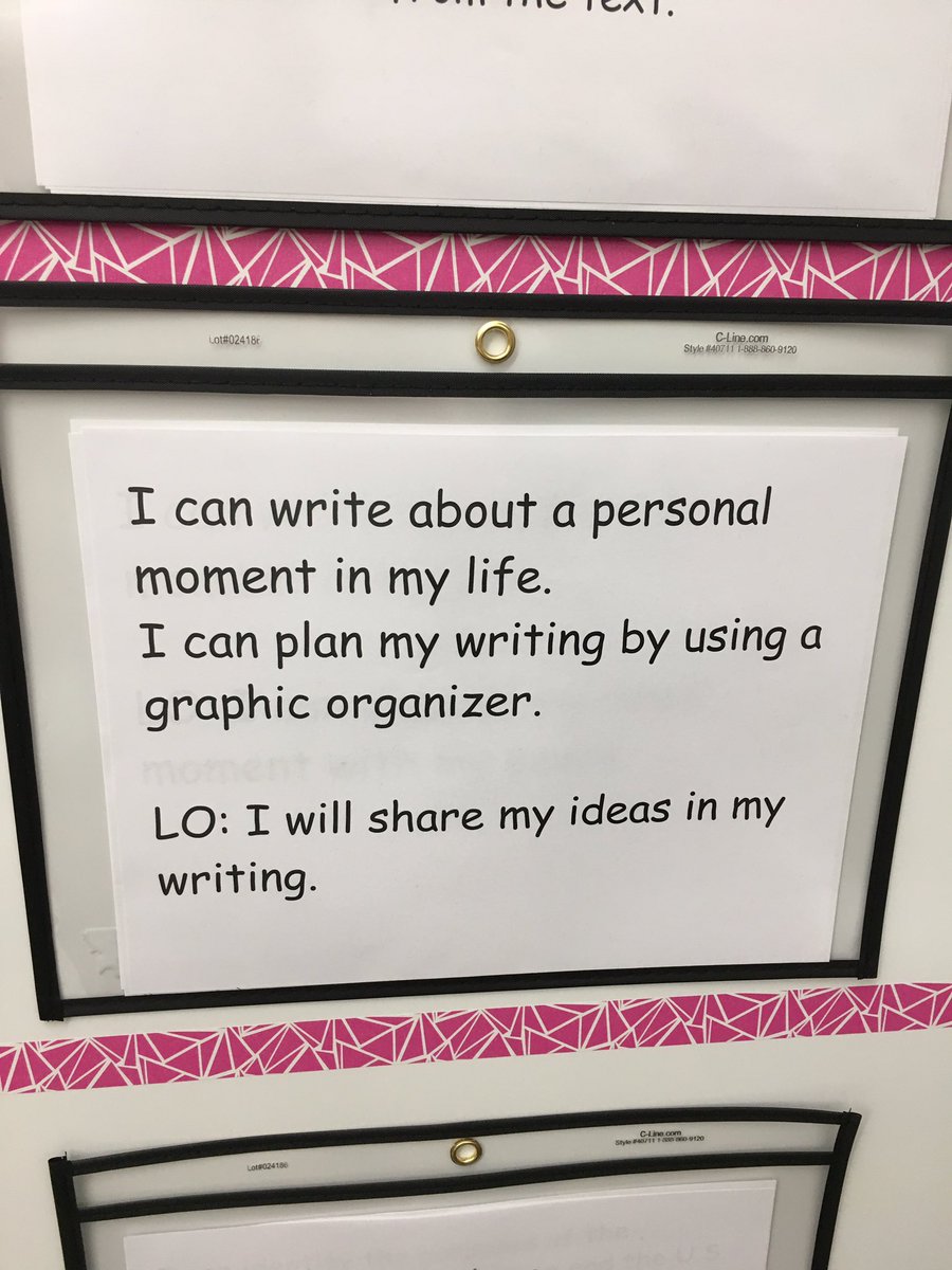 LindseyMerrbach's tweet photo. Super impressed with my students using the writing process! #LangMattersKISD #scottieschat https://t.co/M5FRp6mVUf