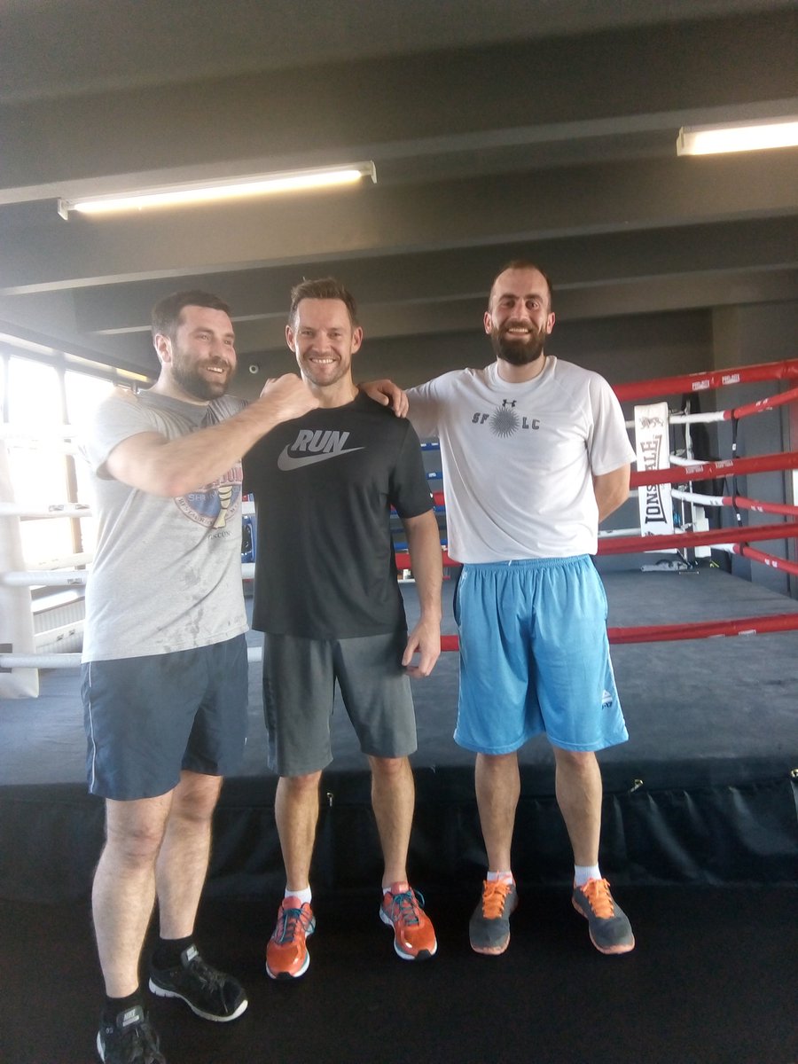 StephenLonergan's tweet photo. "Terrible business model"...gasp..."trying to kill your clients on day one!" #classicMarcus #underdogboxing https://t.co/HKfiOYiXrT