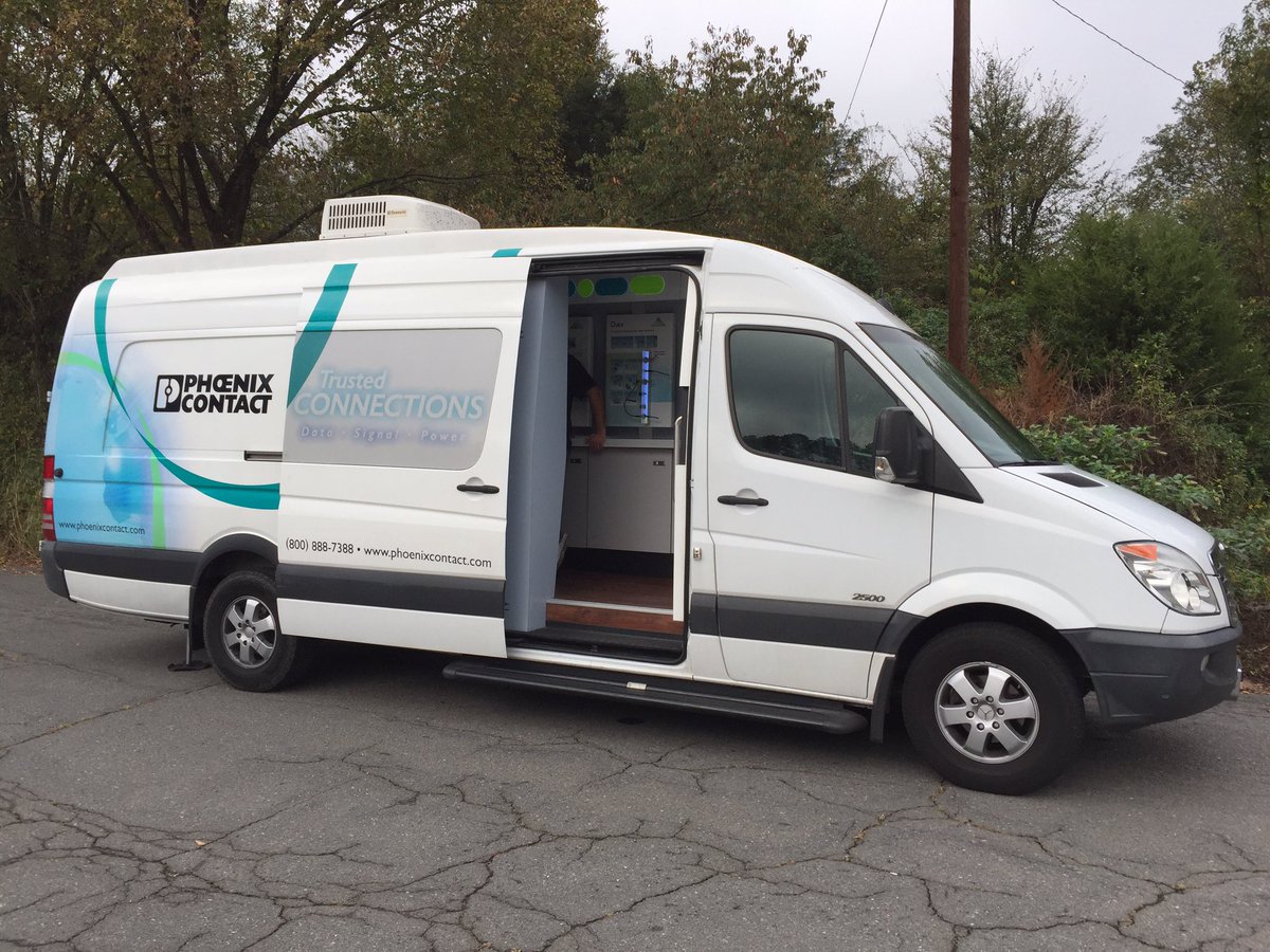 JimDunbarPxC's tweet photo. Back on the @phoenixcontact Infomobile in Charlotte, NC. https://t.co/uOSz87Z5Q2