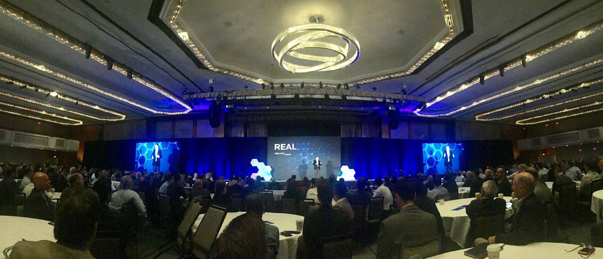 OltaAlushi's tweet photo. Michael Dell addressing customer on the next evolutionary steps in computing @ #DellEMCForum - NYC...#IWork4Dell #DellEMCProtect https://t.co/Ef9p0YnnPe