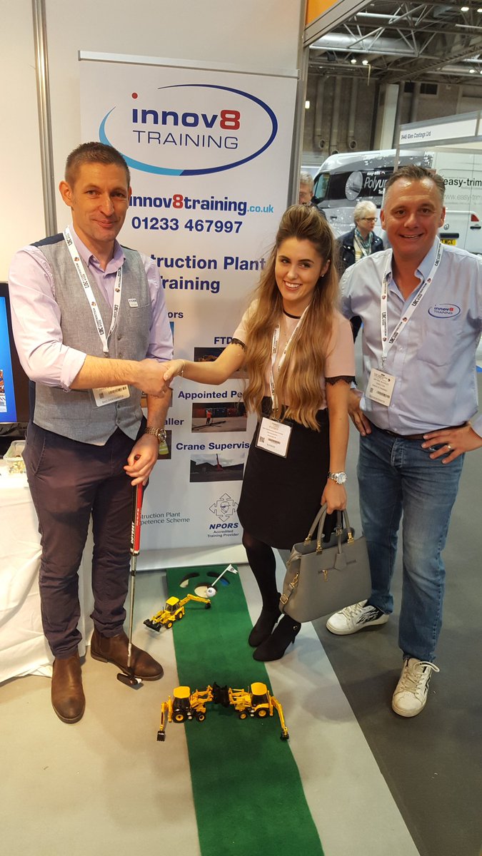 ultrabuckman's tweet photo. Some great hole in 1s today. @UK_CW @Innov8_Training @MrGeorgeClarke @stephbreakfast 
Come and see us at B351 https://t.co/pv8UjKHYir