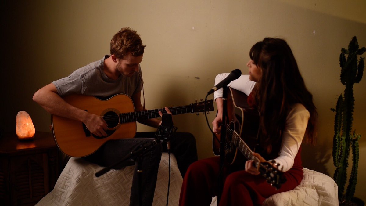 "Sell Me On California" live acoustic video comes out 10/18!! That's 7 days away WUT!!!