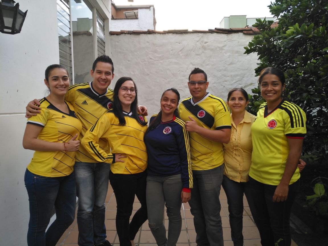 ADNSoftwareCo's tweet photo. Gracias @FCFSeleccionCol por dejar en alto el nombre de nuestro país ¡Vamos por #Rusia2018! 🇨🇴⚽️#ADNSoftware #GraciasColombia https://t.co/KQPafYEemn