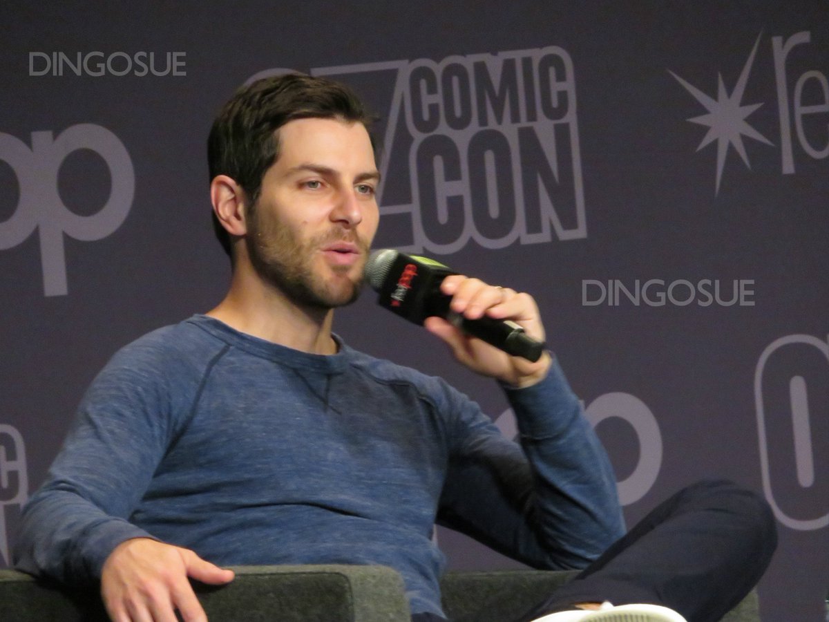 dingosue's tweet photo. David Giuntoli at Sydney @OzComicCon. #GrimmPanel Sunday, October 1st, 2017. #Grimm @mistergiuntoli #DavidGiuntoli https://t.co/rkUcdE0SOC