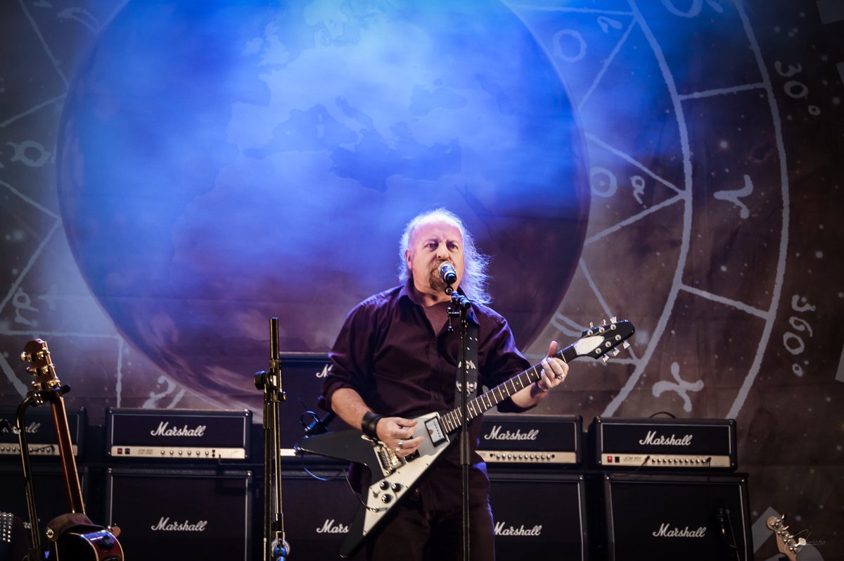 Remembering Sonisphere 2011.

Unleash the Dogs of Rock!