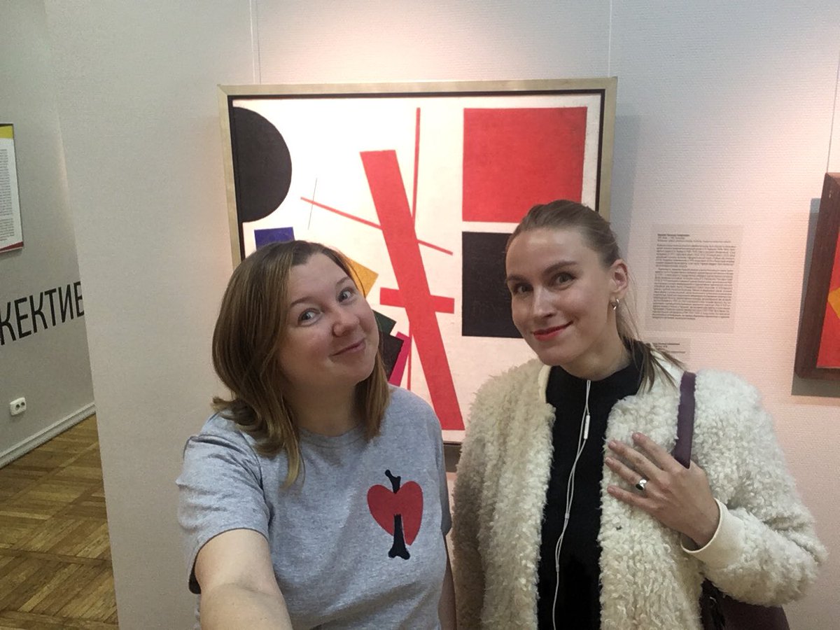 firstova's tweet photo. Натали в @MuseumFineArt  и прощальные футболки #hellopepe https://t.co/J3msNRakmh