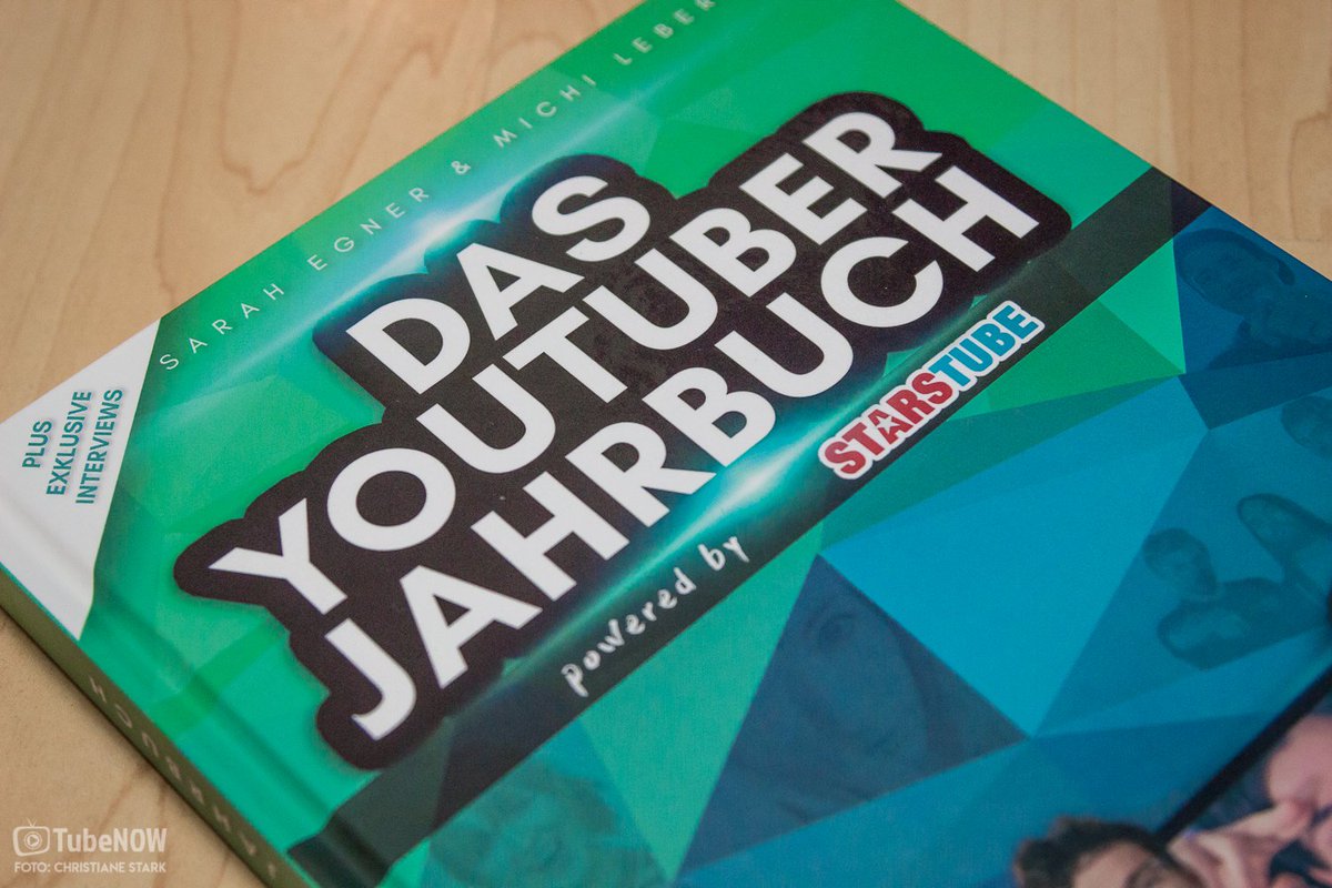 tubenow_de's tweet photo. Wir verlosen 3 Exemplare des #StarsTube YouTuber Jahrbuchs.
Mitmachen könnt ihr, indem ihr diesen Post retweetet.
#YouTuberJahrbuch https://t.co/oVqTKNgAOd