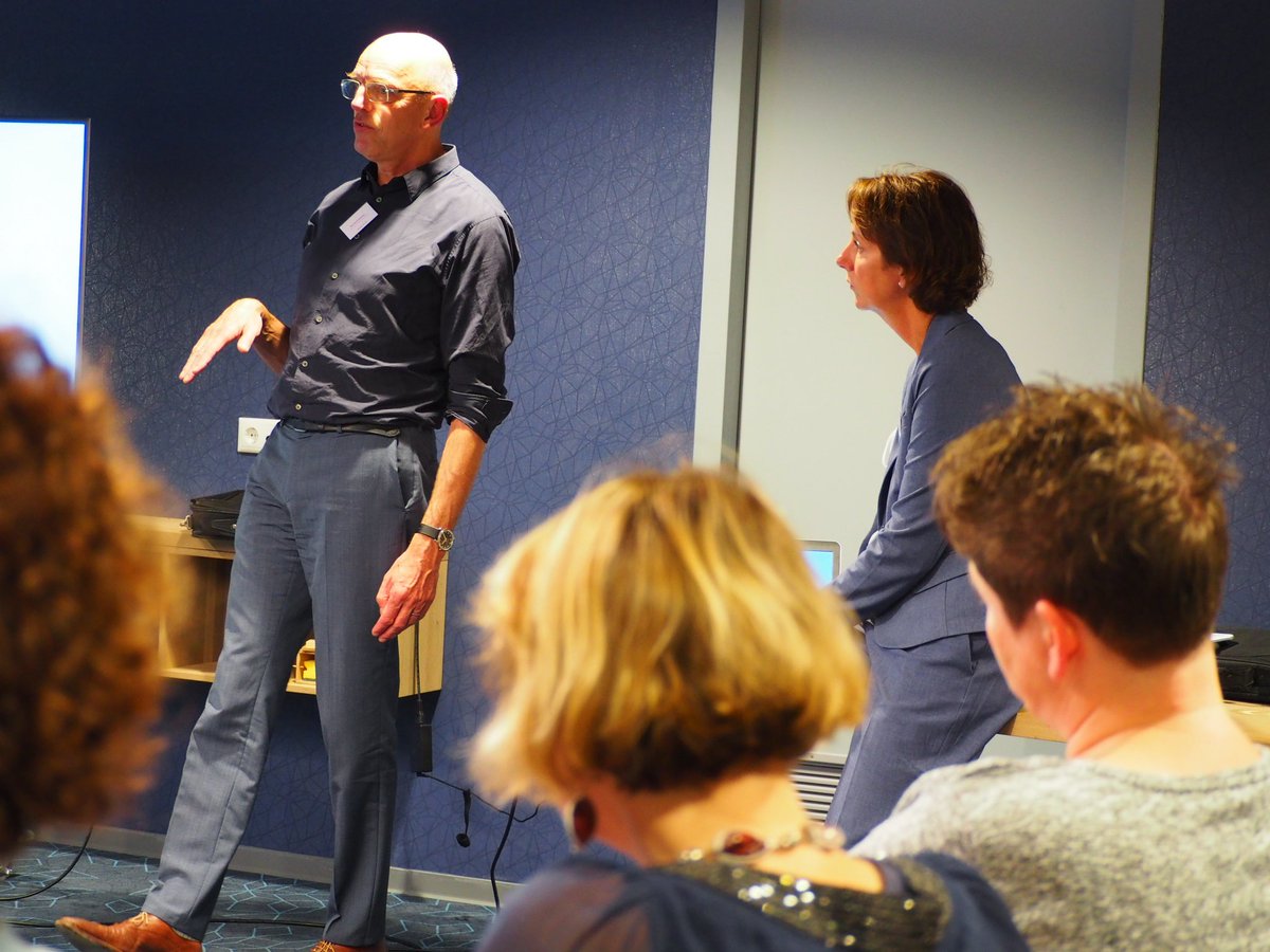 Van Andel tweet media