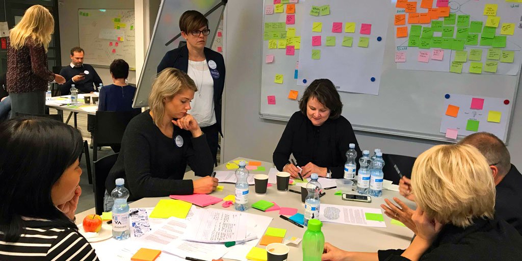 DanskeBankFI's tweet photo. USCO Hackathonissa voiton vei palveluidea, jossa teemana #ekologisuus. #uscohack https://t.co/okfOFZXXr0 https://t.co/0oB3oVvPL2