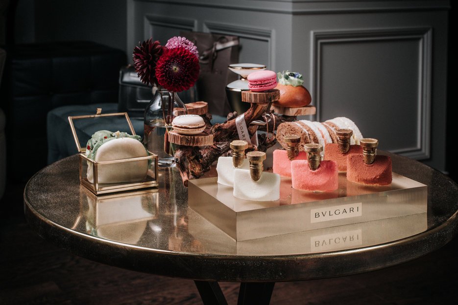 AmstelHotel's tweet image. November is dedicated to the limited @Bulgariofficial Afternoon Tea inspired by the fragrances of the Splendida Collection. #amstelhotel
