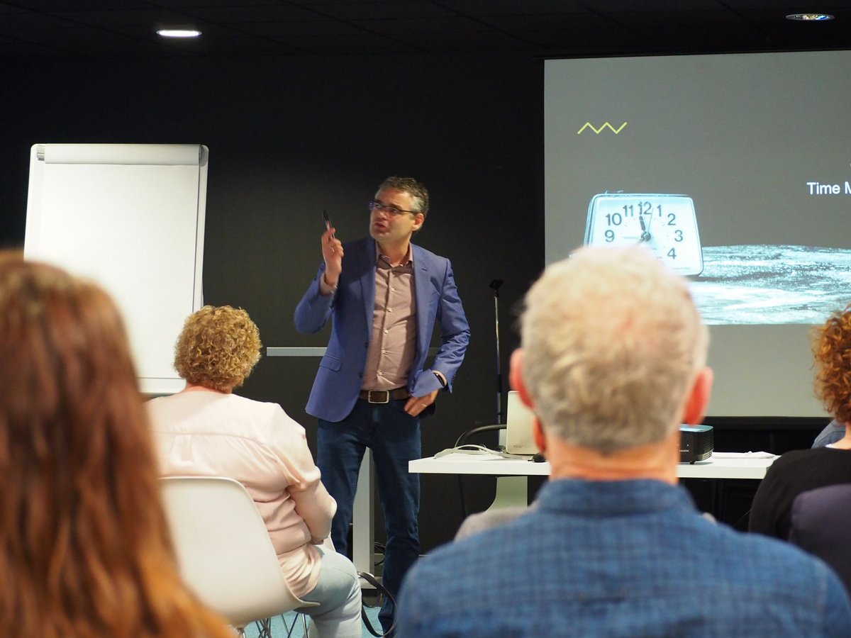 Van Andel tweet media