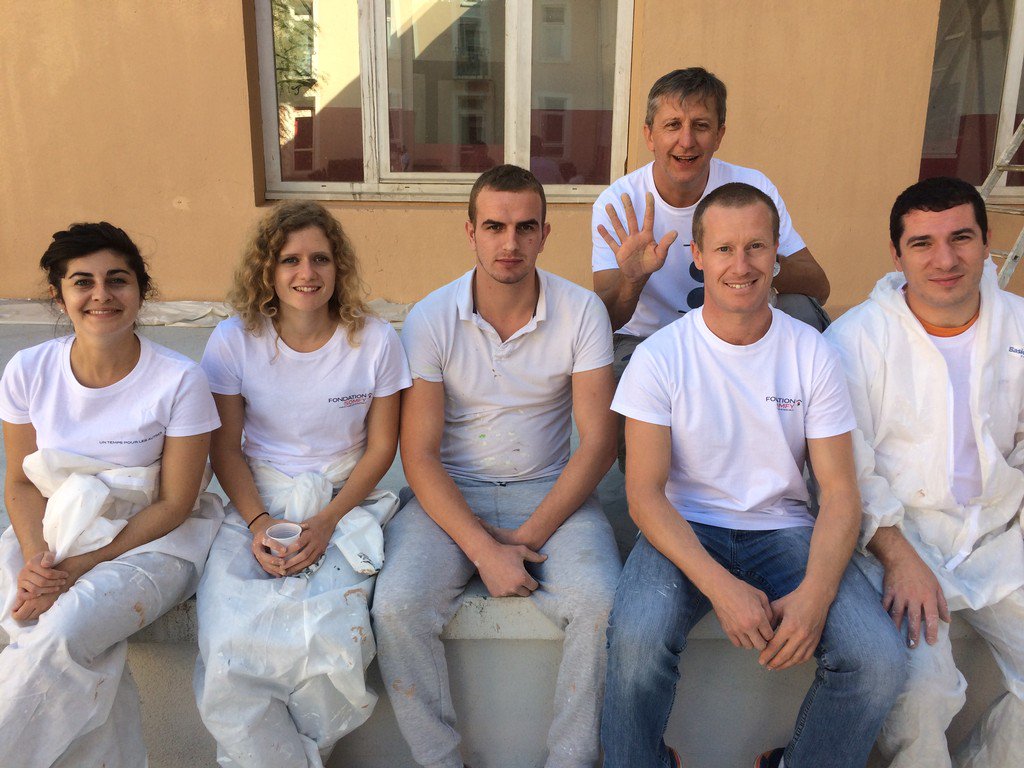 FondationSomfy's tweet photo. Actu #Fondation 📢 #chantiersolidaire pour 18 salariés @Somfyfr engagés avec les @AAuteuil #MécénatCompétences https://t.co/f4F5OkpLK3 https://t.co/vuLmsW3CkD