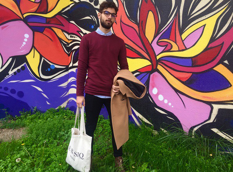 SheherazadeHm's tweet photo. [Le Rencard] Nelson Carvalho démocratise la mode écolo https://t.co/Z884xuCpFY via @EssonneInfo

#Mode #Ecolo #Modeecolo #Essonne #Ulule https://t.co/ggdP47HLsO