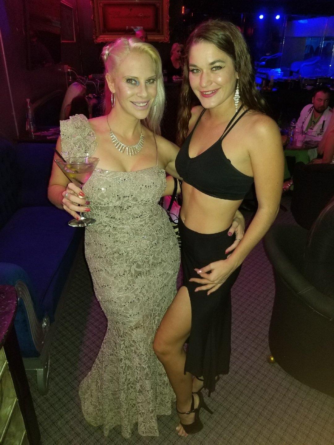 TW Pornstars 2 pic. Vicky Vix ️ TOUR NC, OH, Jax FL, Edison NJ