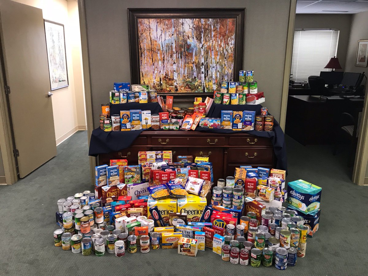 TowneBenefits's tweet photo. It's a great morning! We've collected 560 items for @FoodbankSEVA throughout our 2017 Fall Extravaganza Food Drive! #FallExtravaganza https://t.co/MPX4y8kRfT