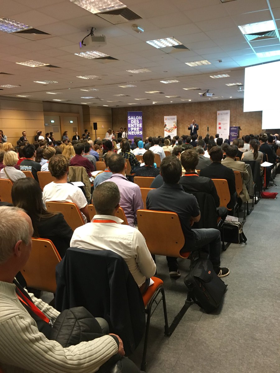 PfactoryFr's tweet photo. Plus une seule place de libre pour la #PitchParty du #SDE2017 ! Le stress monte pour les pitcheurs ! https://t.co/Ia3HvztVGS