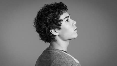 KoolwatersGroup's tweet photo. #Koolwaters Agency are pleased to announce that the wonderfully talented French music maker @TezCadey is now on our roster! https://t.co/e4UiIqBxOj