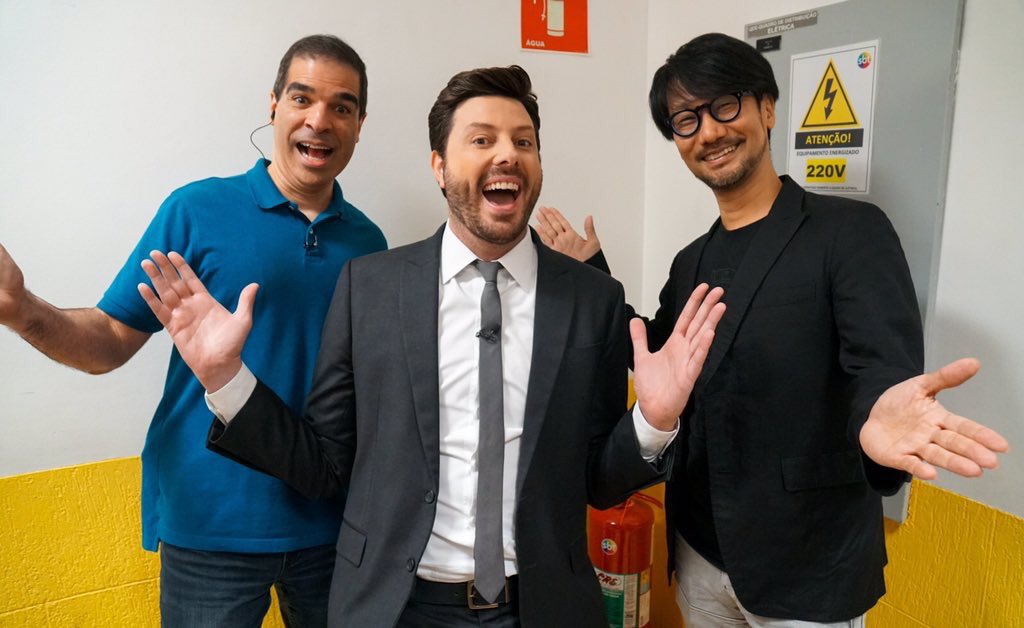 Visited the popular talk show 'THE NOITE' in SBT, tv station in Brazil.