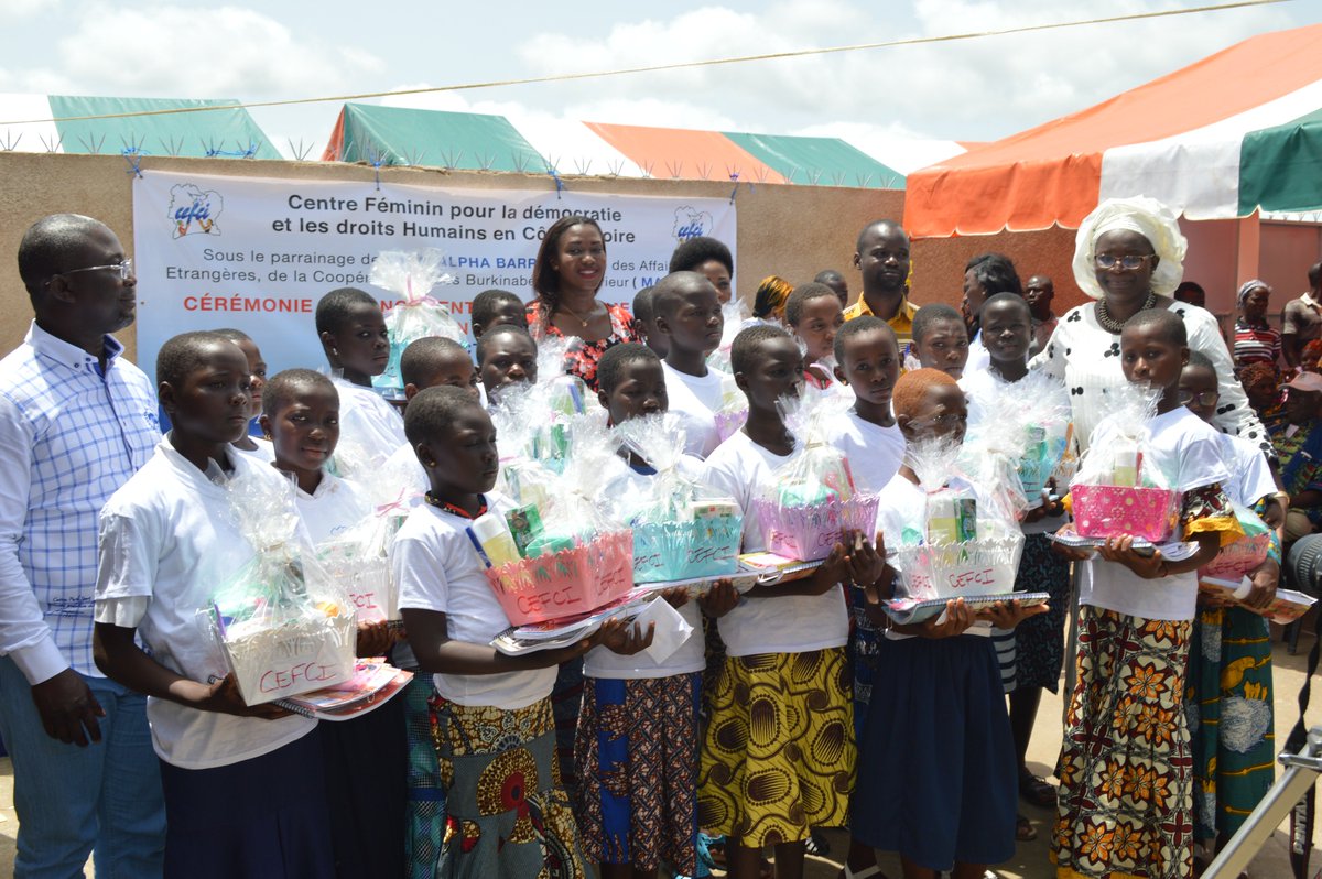 LE CEFCI CELEBRE LA JOURNEE INTERNATIONALE DE LA FILLE
11 OCTOBRE 2017
cefci.org/component/cont…