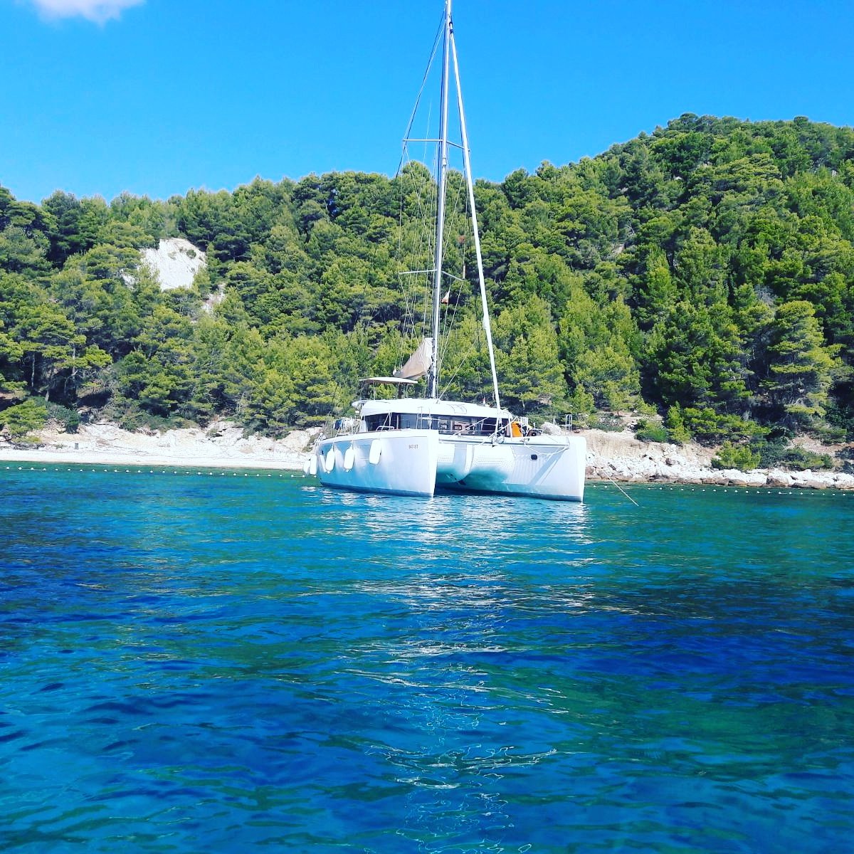 SailsofCroatia's tweet photo. Sunny October day
#sailsofcroatia
#sailwithus https://t.co/KLXDWpwQ03