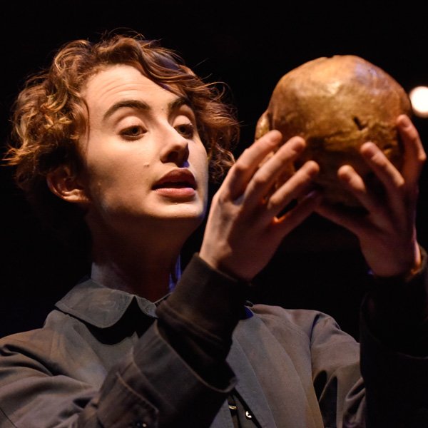 ENTduCanada's tweet photo. Vous rêvez de faire carrière en théâtre? N'attendez plus: INSCRIVEZ-VOUS À L'ÉNT DÈS MAINTENANT! https://t.co/INHr470OZC https://t.co/ukKNth3xpk