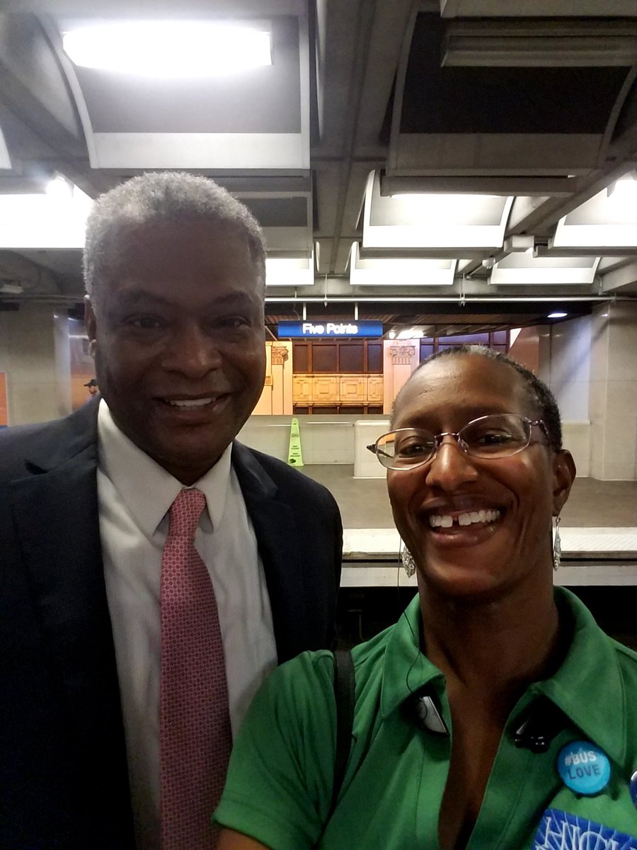 HPTransitSystem's tweet photo. Look who I ran into while riding @MARTASERVICE. We're headed to #APTA2017. Great seeing you Dudley Whyte, Deputy Reg Admin #FTARegionIV! https://t.co/XgrIvIg5Jx