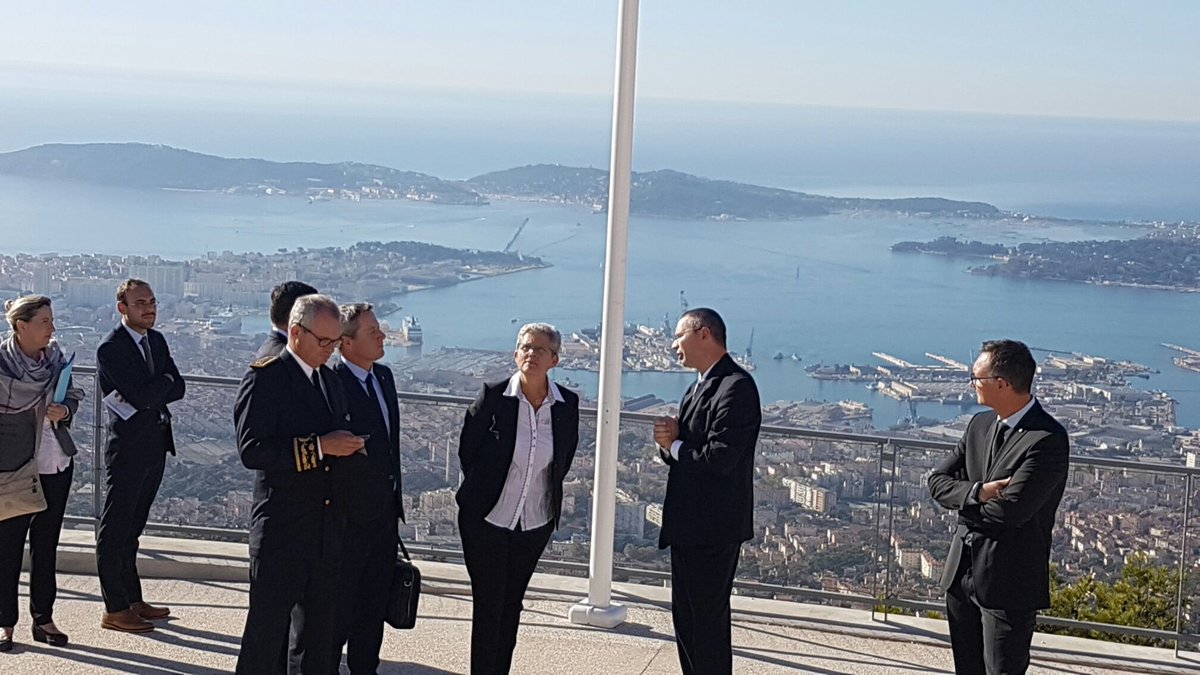 gdarrieussecq's tweet photo. Toulon, visite du Mėmorial du mont Faron. Un lieu exceptionnellement situé, un musée passionnant. #memoire https://t.co/HXOlQp9h5J