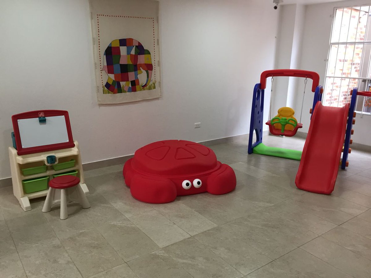 OpnicerColombia's tweet photo. Siempre pensando en la felicidad y bienestar de los mas pequeños que llegan a nuestra Fundación  @OpnicerColombia 
#graciasfundacionGE https://t.co/dGkdcXm7yz