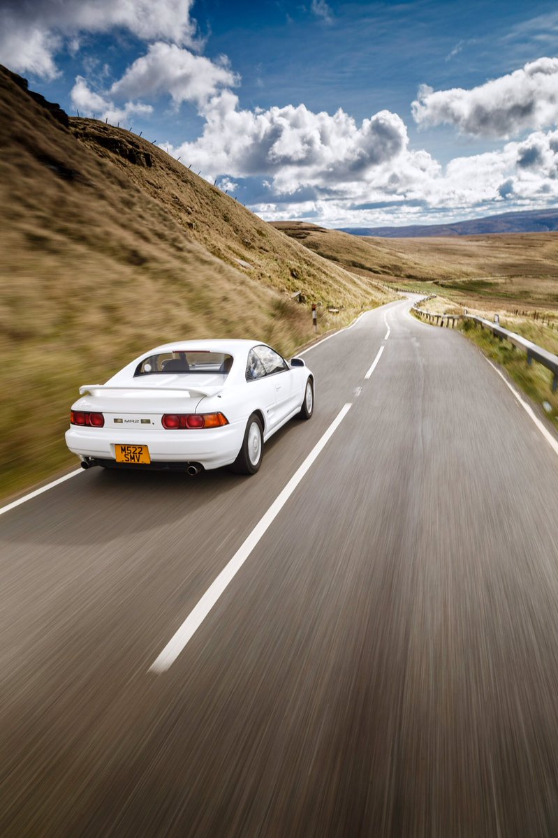 MR2 Turbo shot in the beautiful Peak District for <a href="/Mdrnclassics/">Modern Classics</a> Issue out now! #stillflippingquick