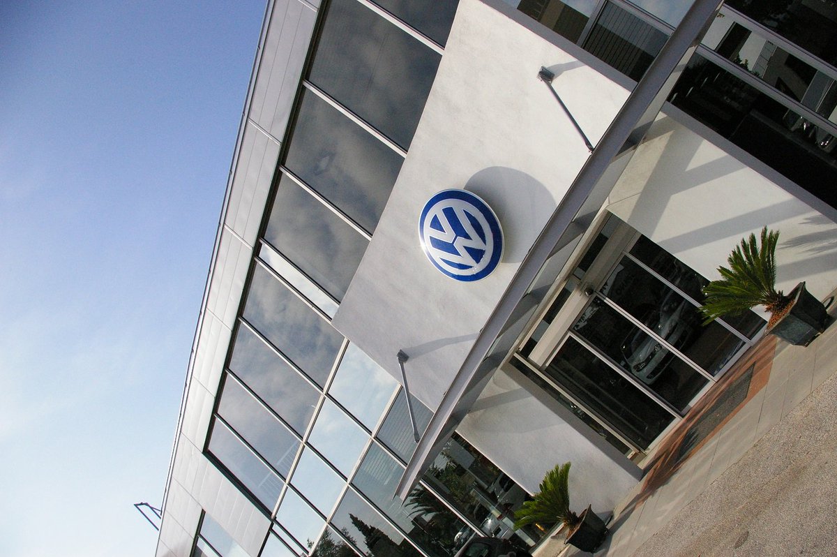 Journal_Auto's tweet image. Nouveaux contrats en vue chez VW dlvr.it/PtsxMr #VW #réseau #Stackman