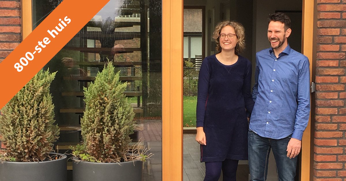 NDHroute's tweet photo. Gefeliciteerd Tonnie en Patricia Doedee uit @GemMeierijstad. Zij zijn het 800-ste huis op de website: https://t.co/kAU6je5mVm https://t.co/ltPX4Vqmw1