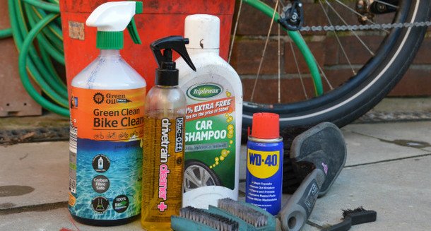 A clean, lubricated bike is more reliable and more efficient.
cycsch.me/CleanBike