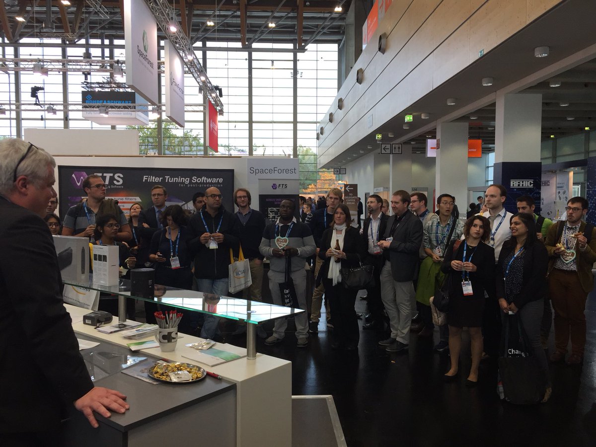 MartinTimm's tweet photo. Price draw for the #CSTchallenge #eumw2017 @CSTworld @3DS_SIMULIA https://t.co/VyQAoZd6iY
