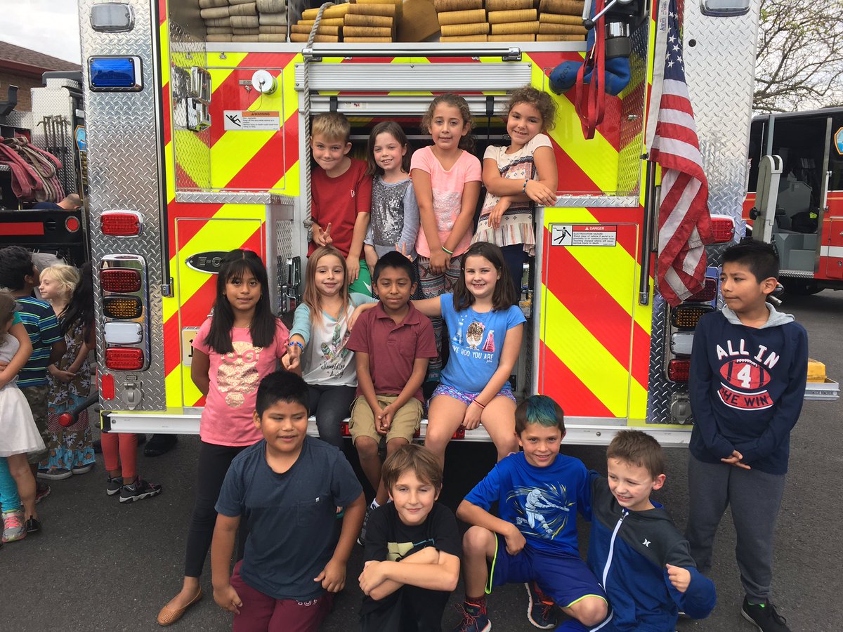 Mrs.Boturla's class learning about Fire prevention!
#weRbeach,<a href="/ptbeachsuper/">Will Smith</a>