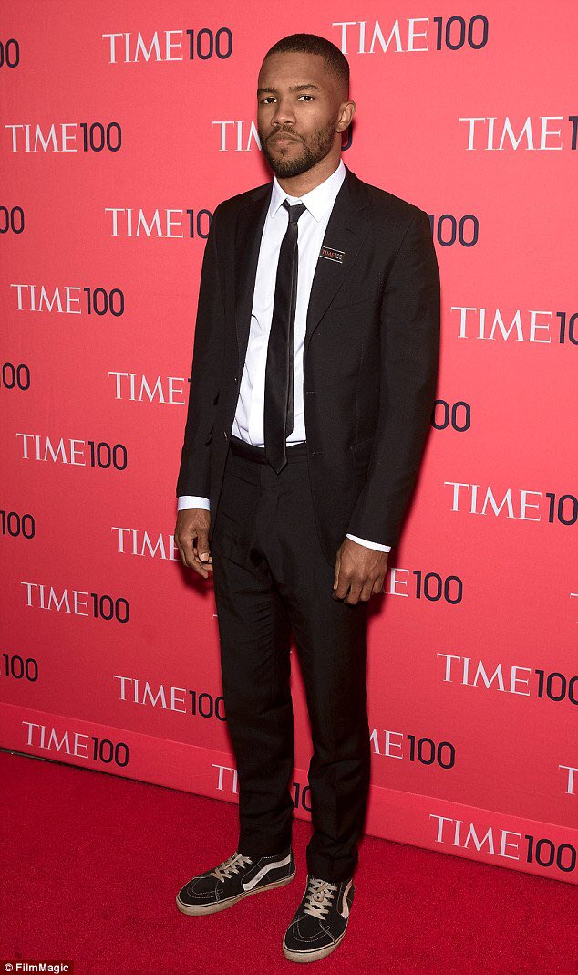 ToneDeep_'s tweet image. 