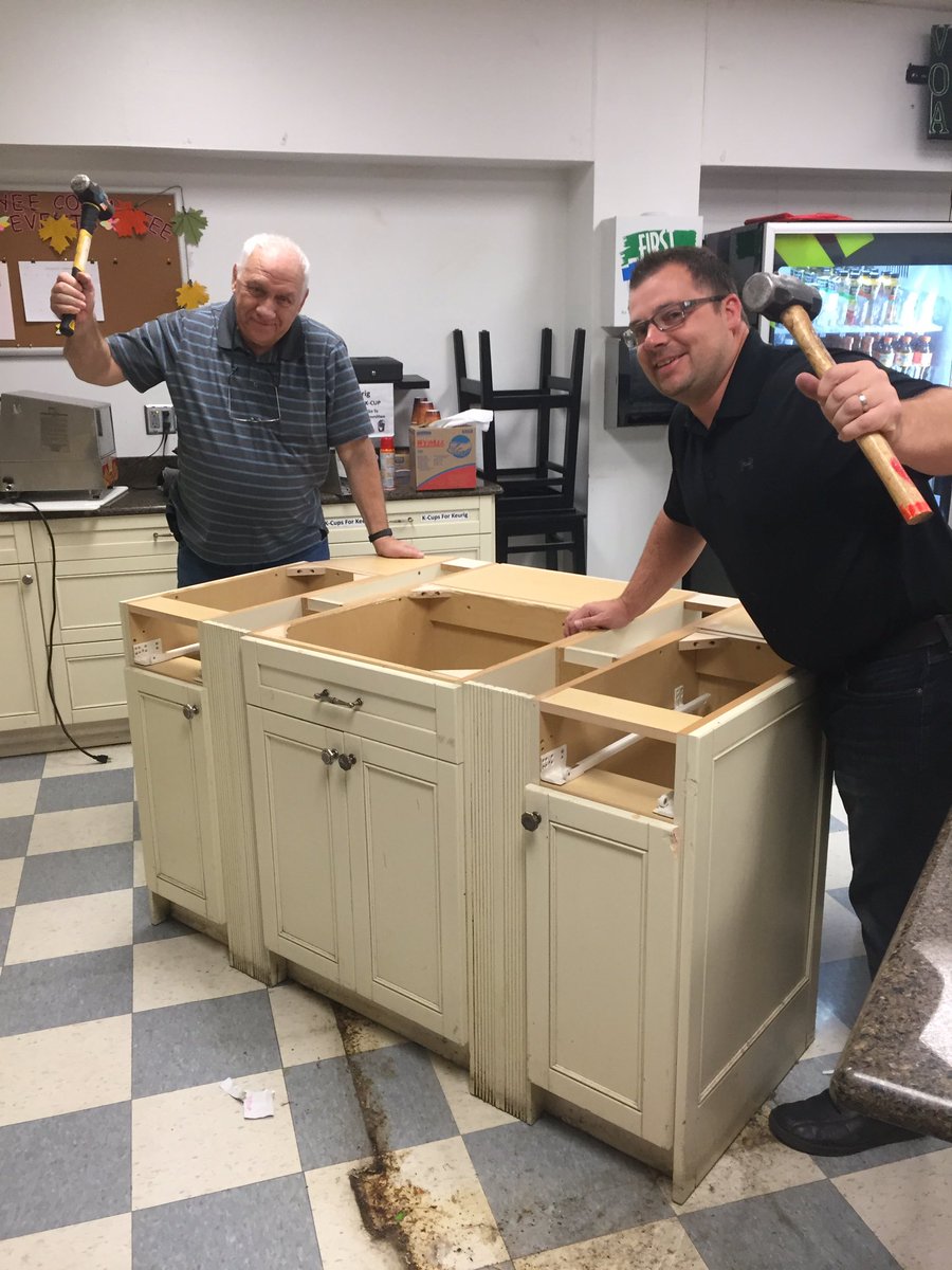 PaauweAlyssa's tweet photo. Breakroom Demo! #masterbuffer #newbreakroom #outwiththeoldinwiththenew @nate_knowles @ScottWillette2 @troyer_paige @terryjean44 https://t.co/ioo7doTI8T