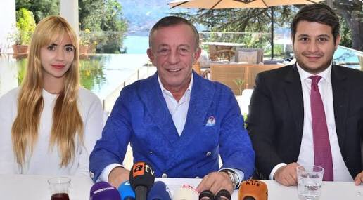 MemduhBerber's tweet photo. Avrupa Şampiyonu olan Ampute Milli Takımı oyuncularına,Ağaoğlu Şirketler Grubunun Yönetim Kurulu Başkanı Ali Ağaoğlu birer daire hediye etti https://t.co/BrwPhHhmvI